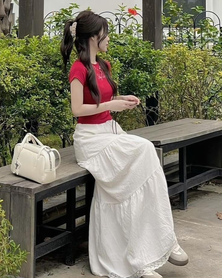 Chồng Cũ Tưởng Tôi Ăn Bám, Không Biết Tôi Là Phú Bà